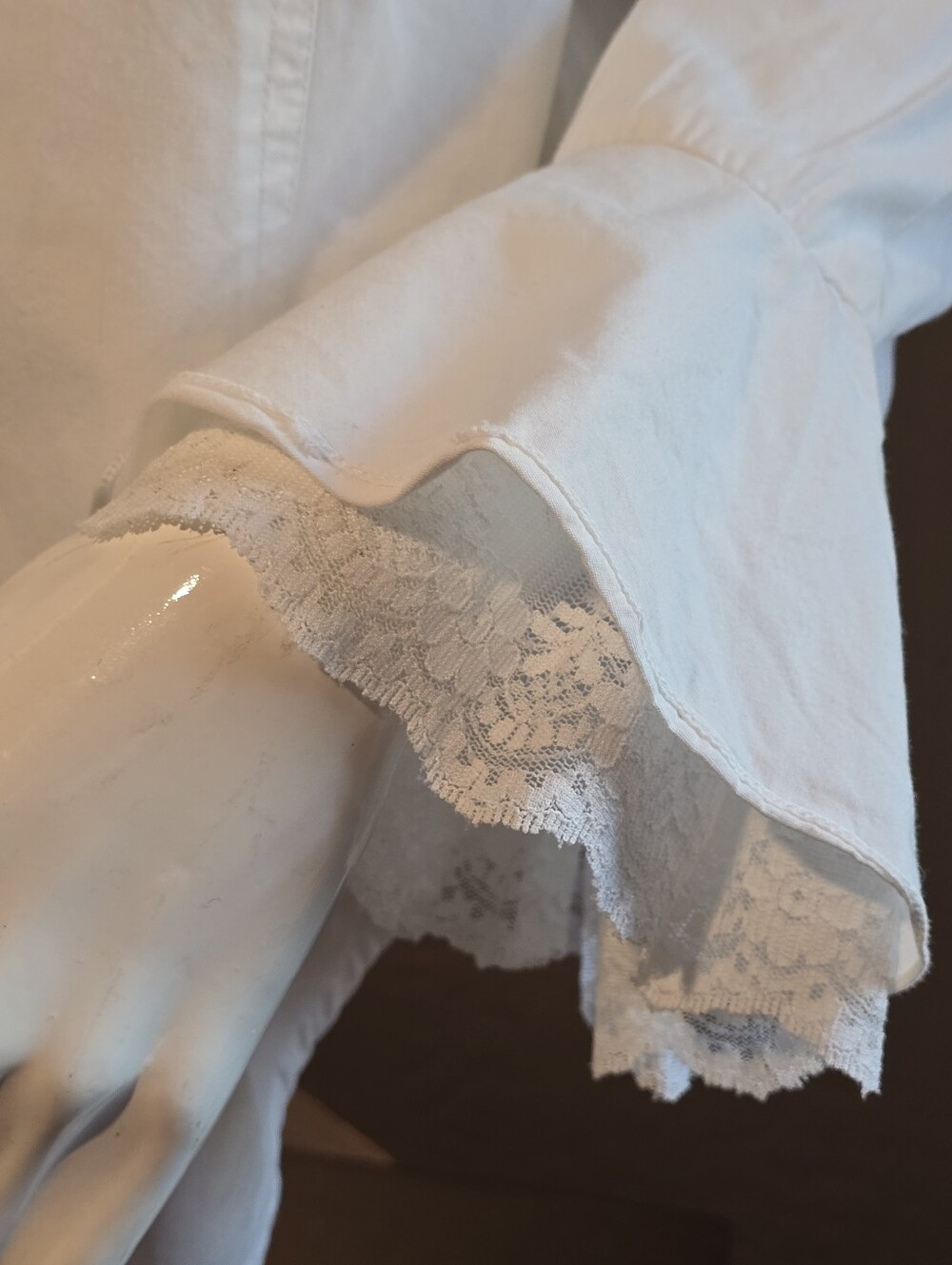 women's white blouse - Picture 4 of 7